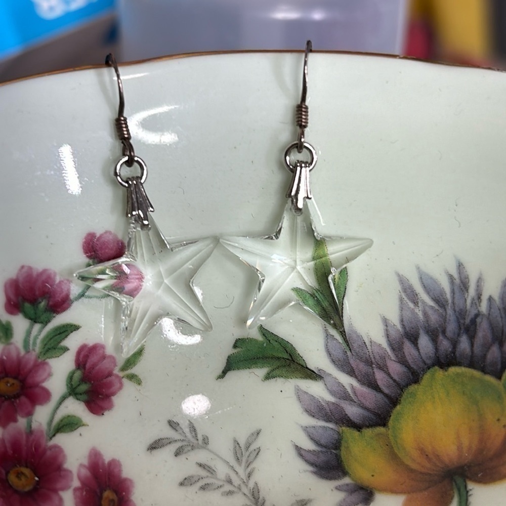Clear crystal star dangle earrings NWT